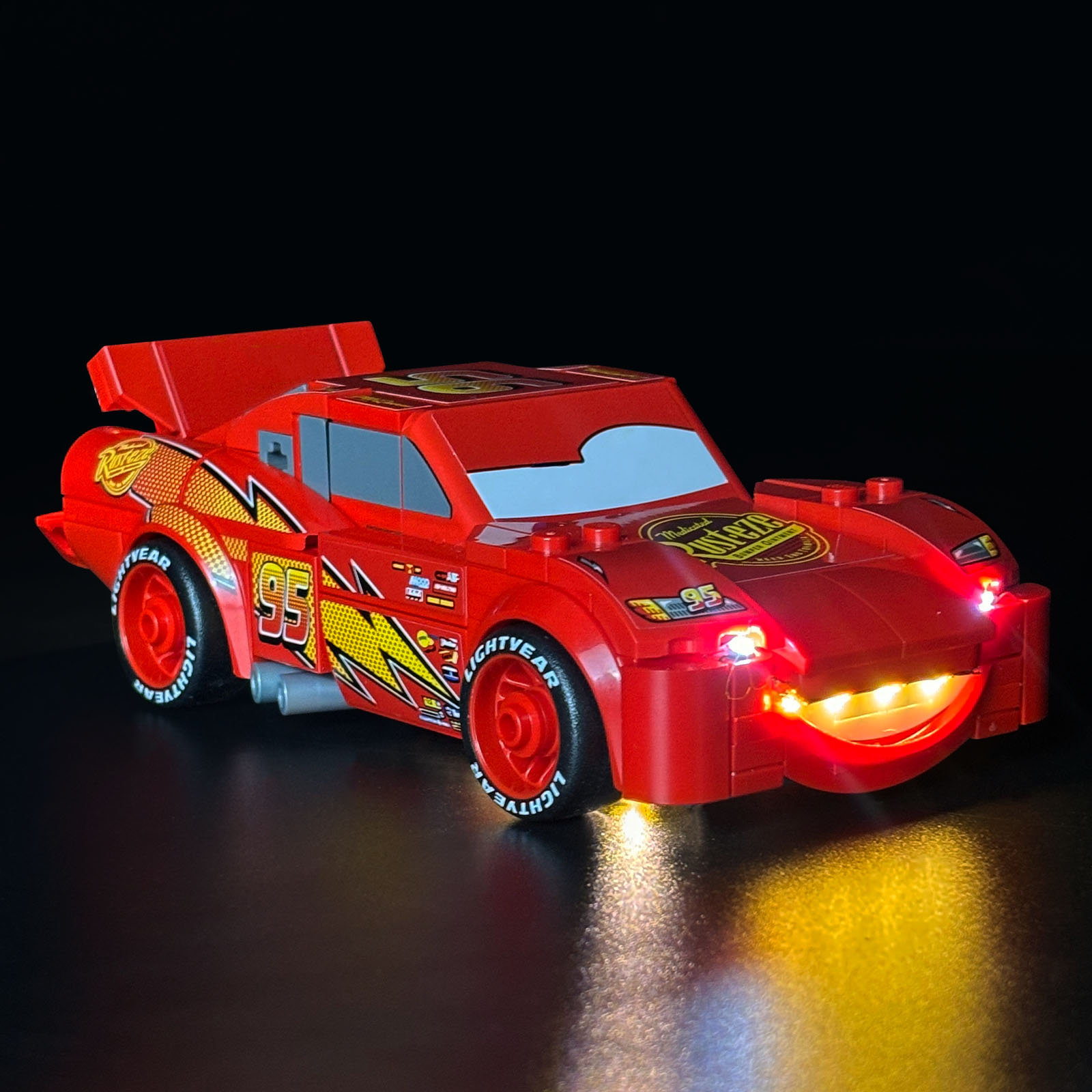 Lighting Mcqueen Wall Decor - Комплект светодиодного освещения LYBMTWF, совместимый с