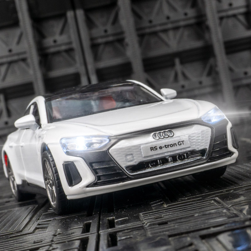 Модель автомобиля Audi RS e-tr – обзор и цена Decor Lighting Returns